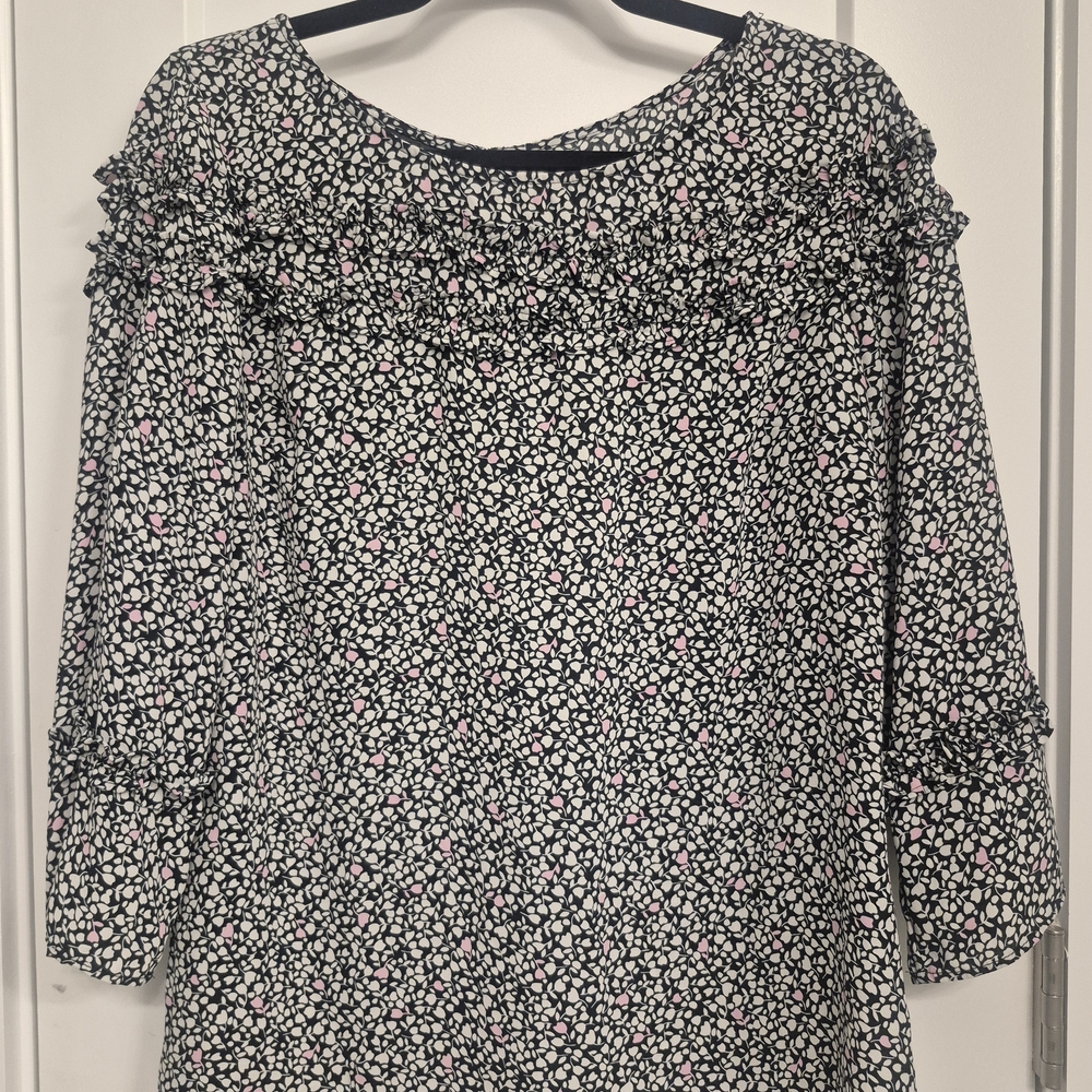 Floral Patterned Blouse with Ruffle Details